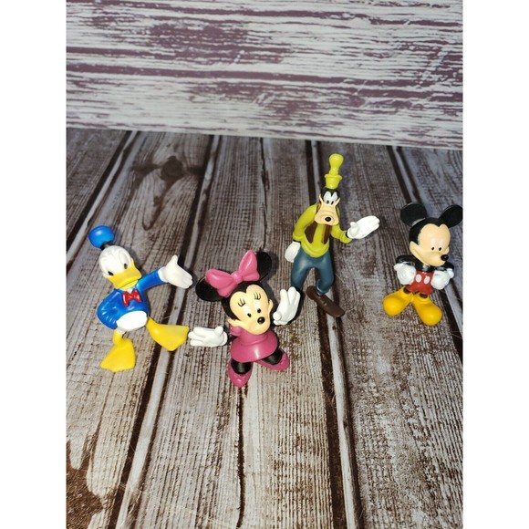 Lot of 4 DISNEY PVC Toy Mini Figures Mickey & Minnie Mouse Donald Duck & Goofy - Picture 2 of 3